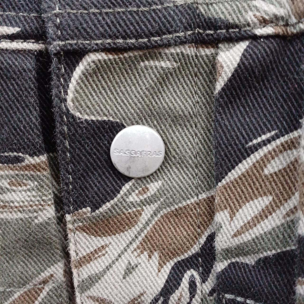 ボタンにスレがあります。