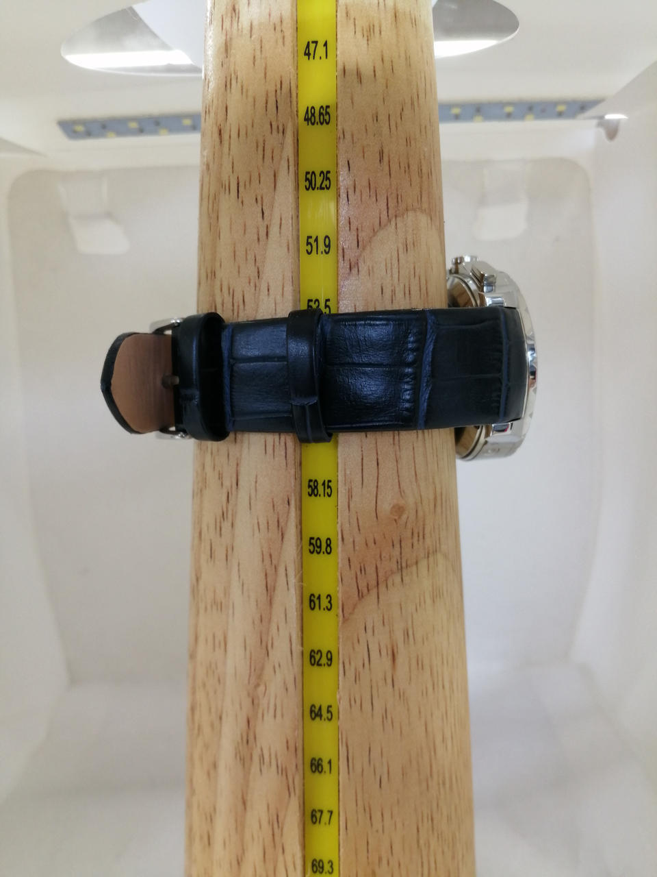 腕周り約55cmと出ました。