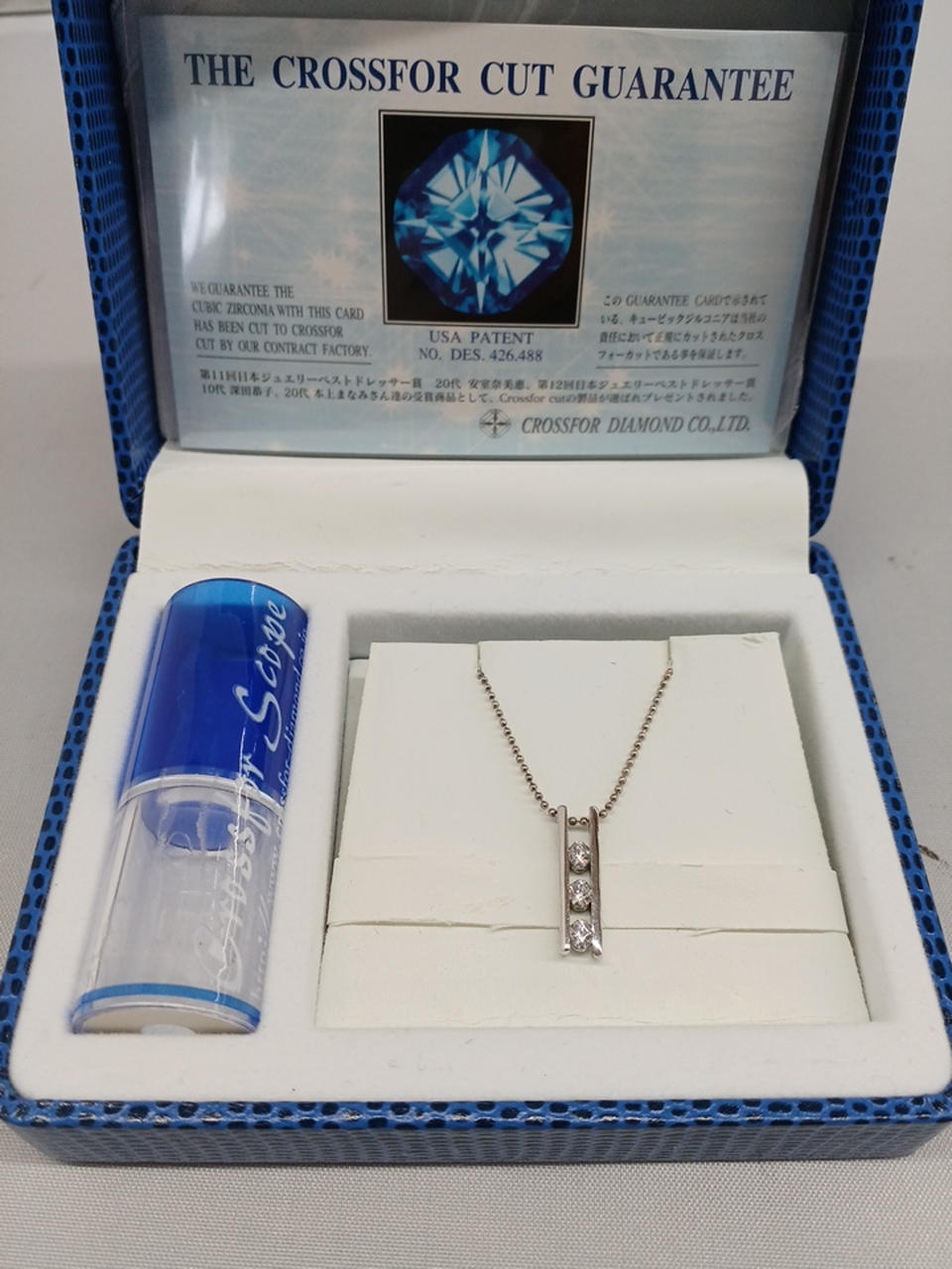 ペンダントトップ部分、細かいキズ有り