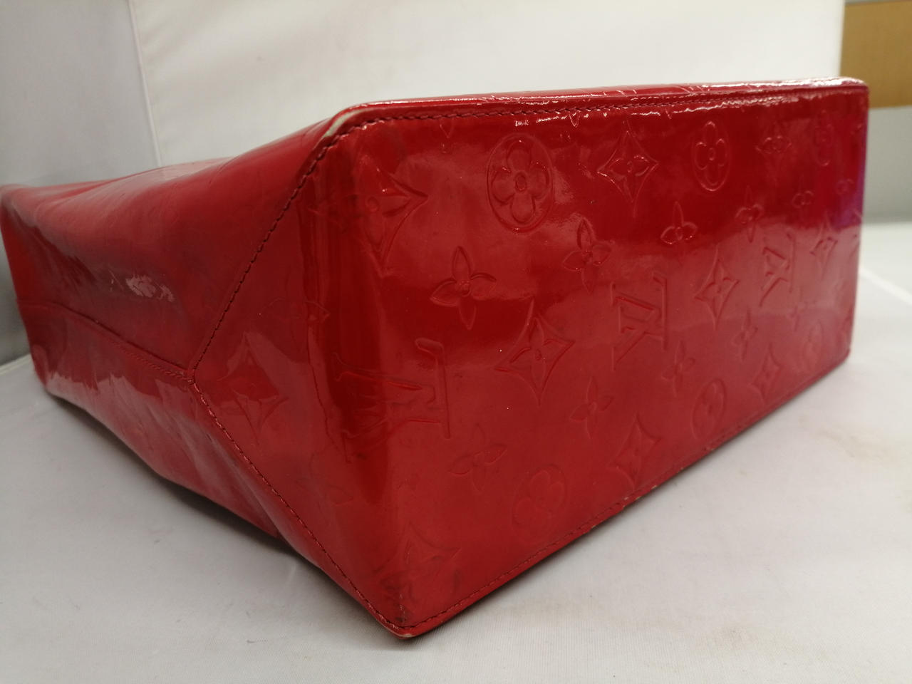 角にスレがあります