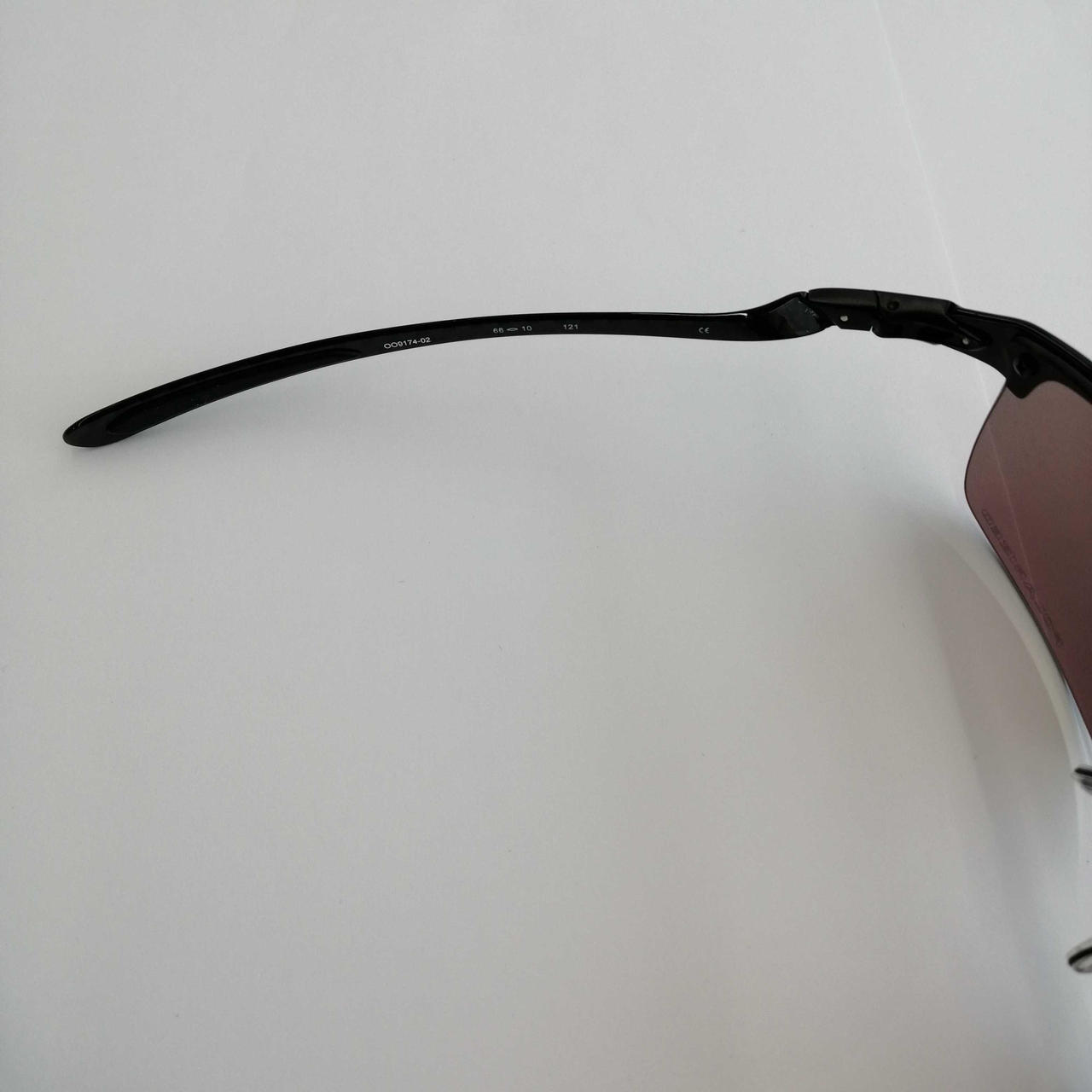 OAKLEY 型番：CARBON BLADE OO9174-02 サングラス