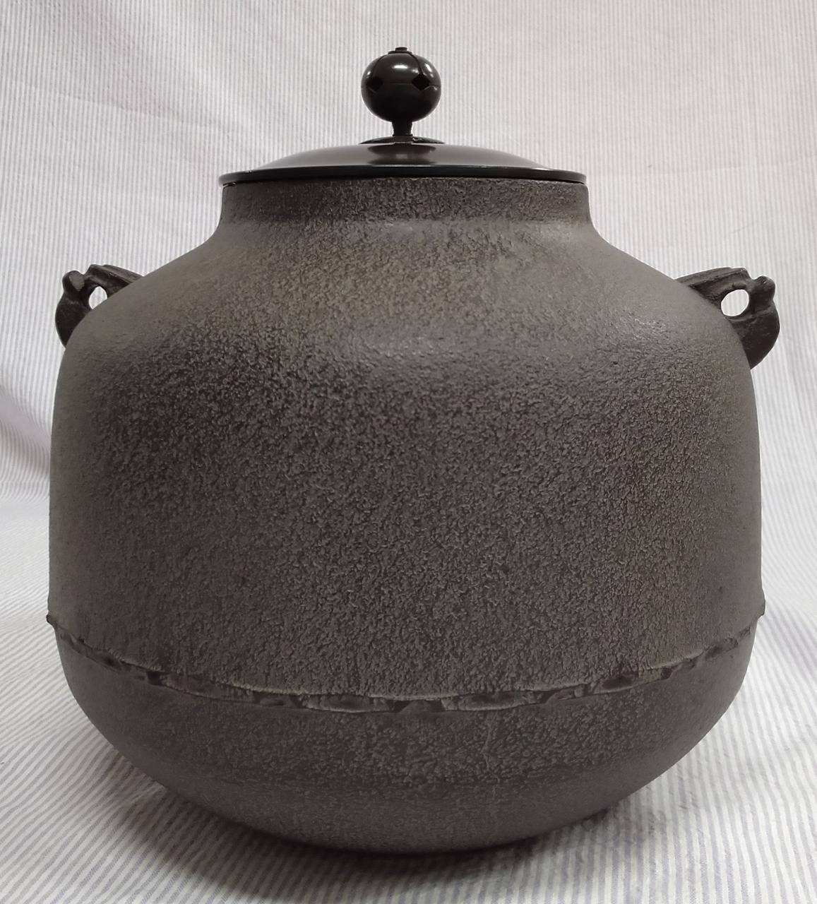 高橋敬典造　茶釜 Amazon.co.jp: 507725 茶道具 人間国宝 釜師 高橋敬典造 真形釜