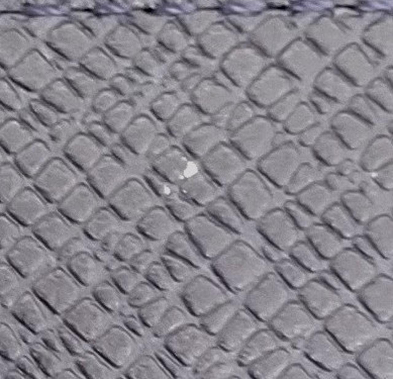 裏側汚れあり。