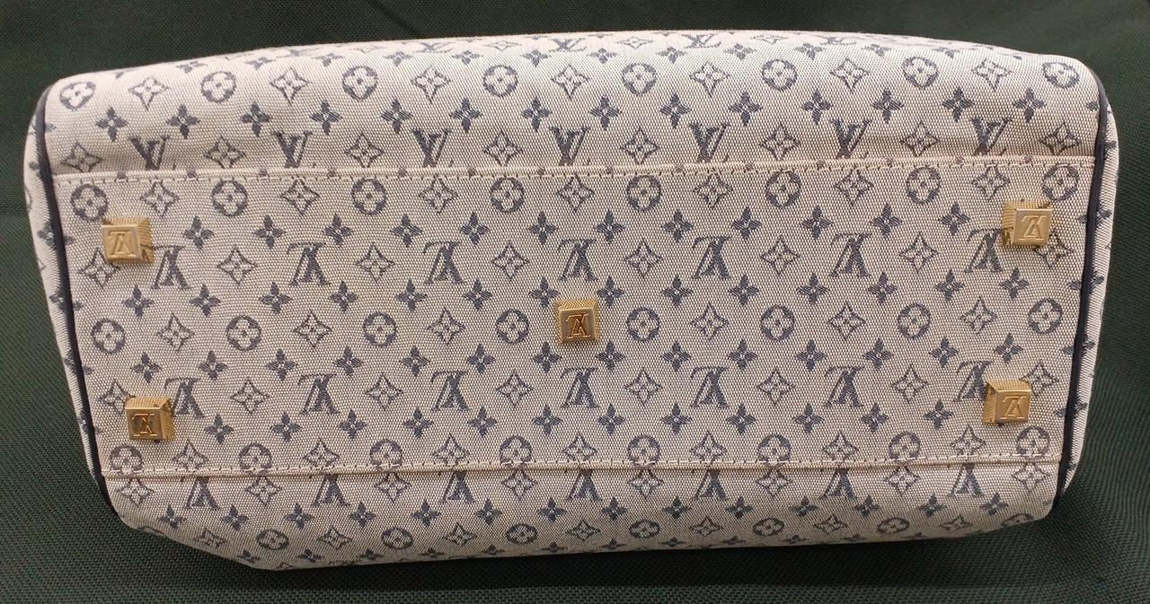 染みあり。金属の剥がれあり。