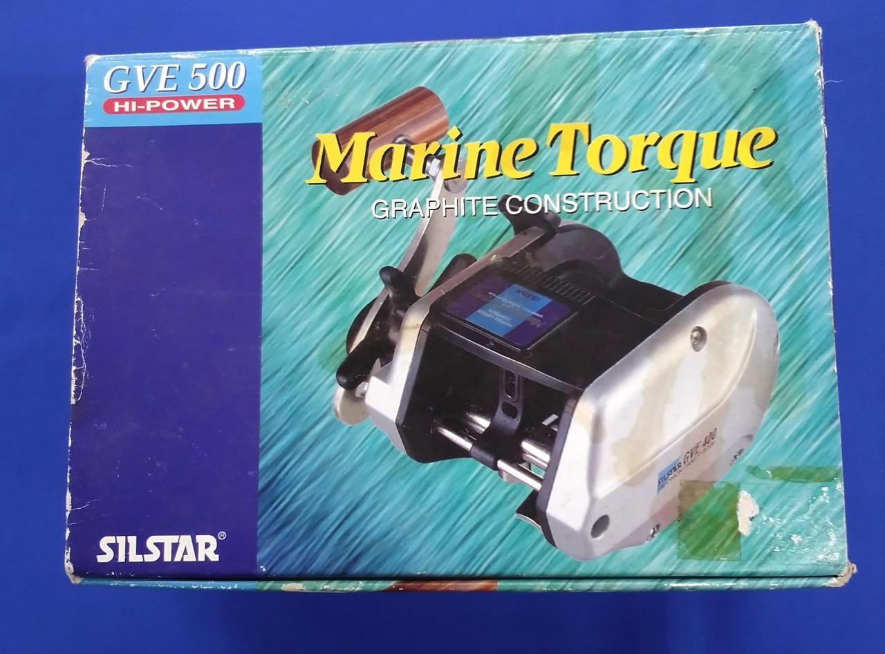 箱・全体的に傷み有り。