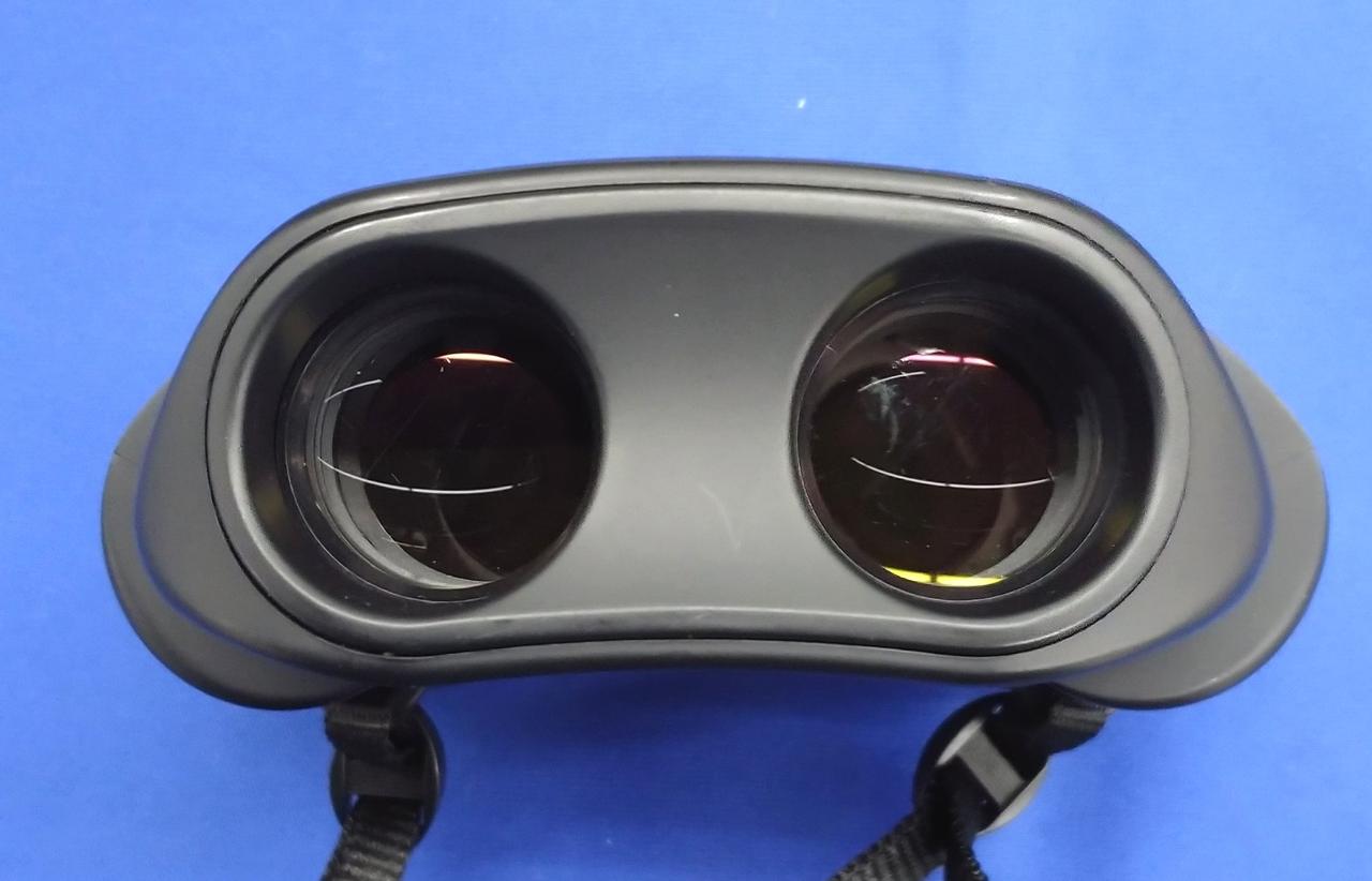 レンズに傷っぽいもの有り。