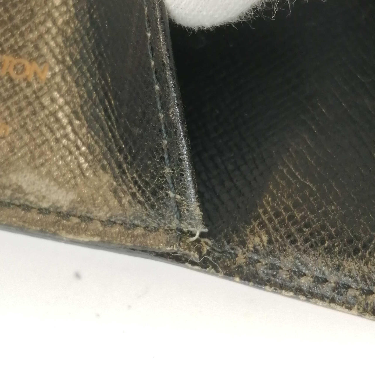 ホツレあります