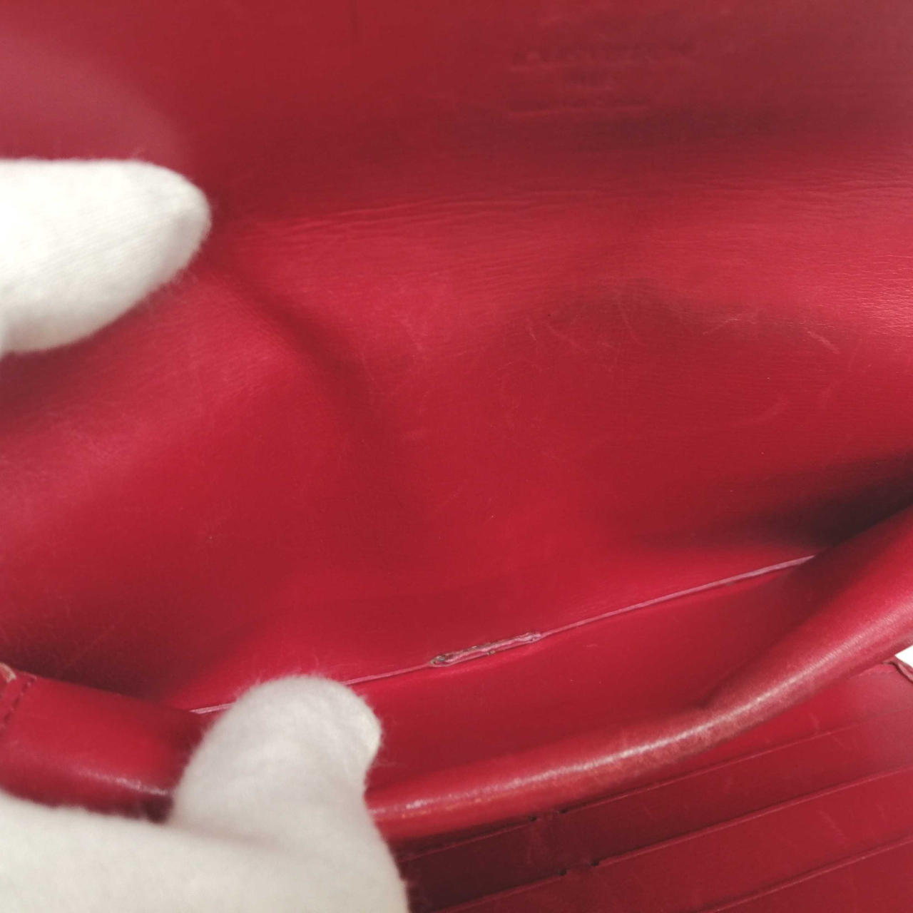 ペン跡、キズ！黒ずみあります