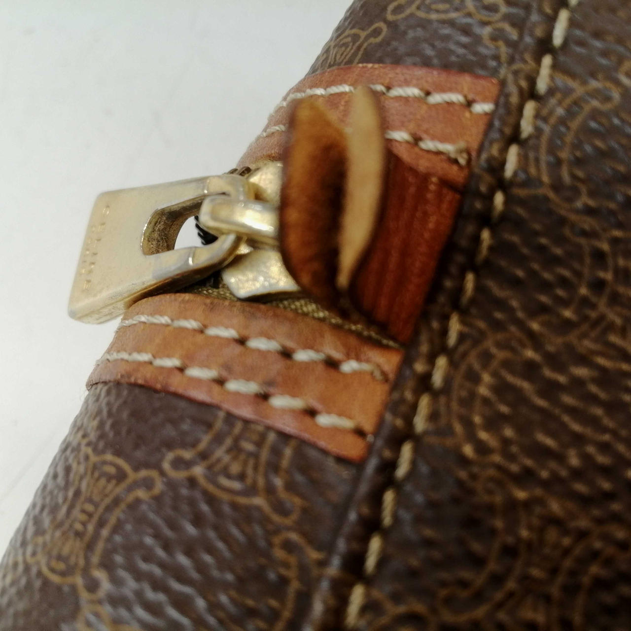 ハガレあります