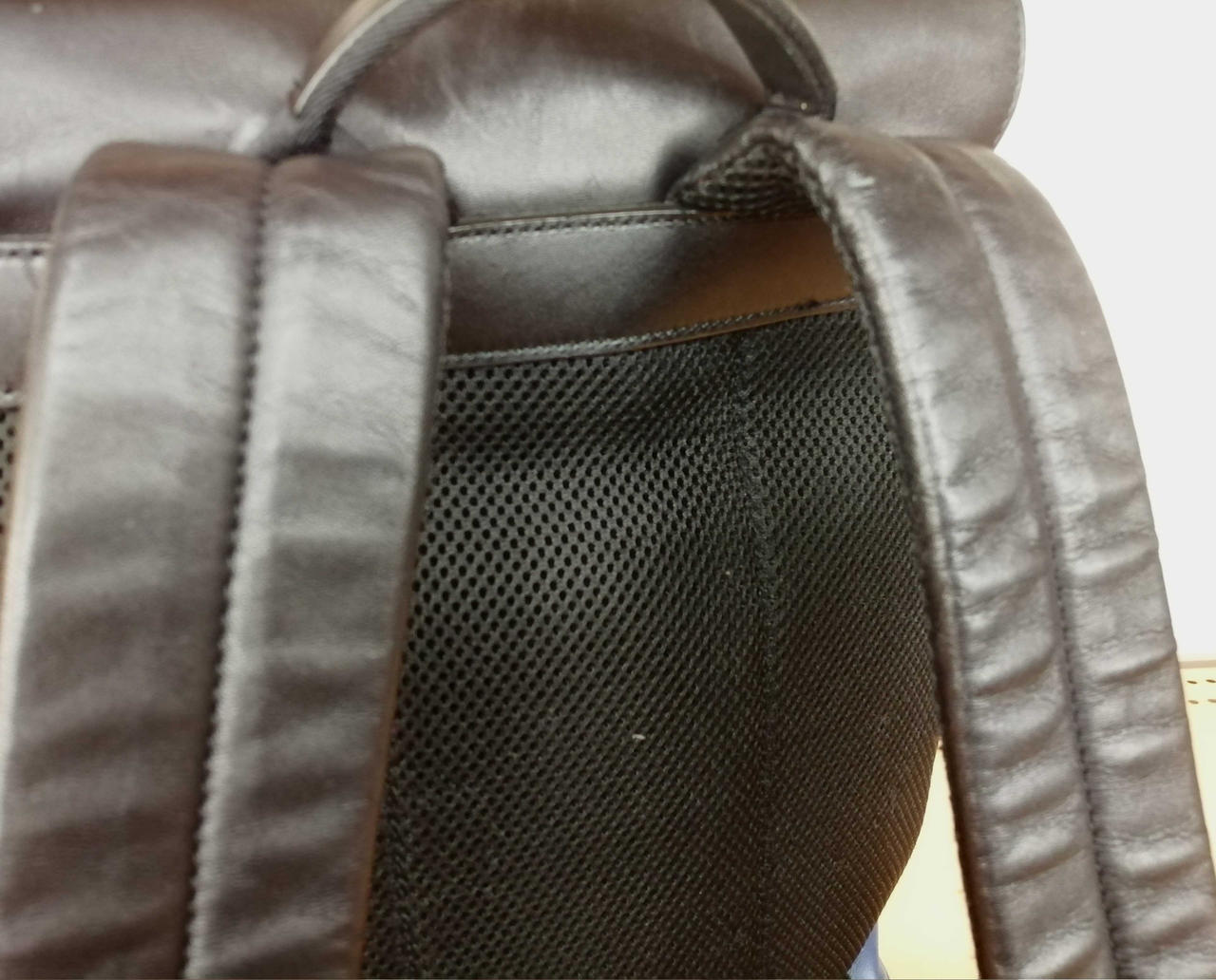 シミ、キズあります