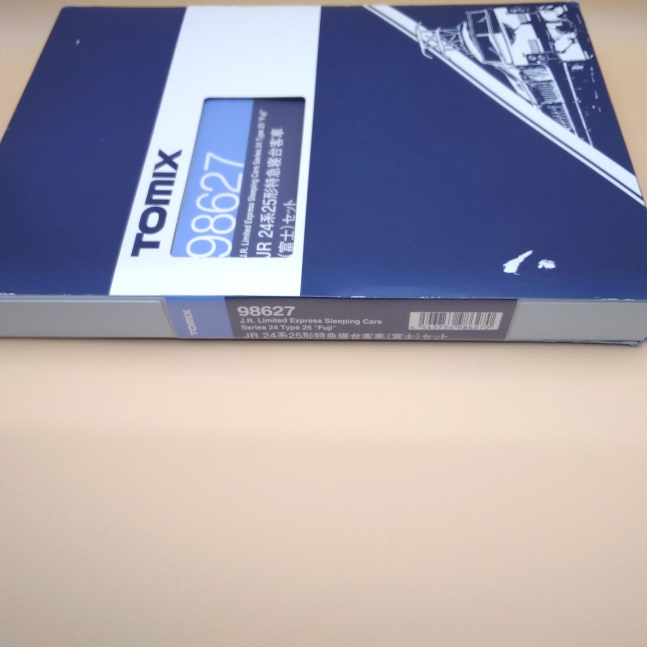 所々に細かな傷があります。