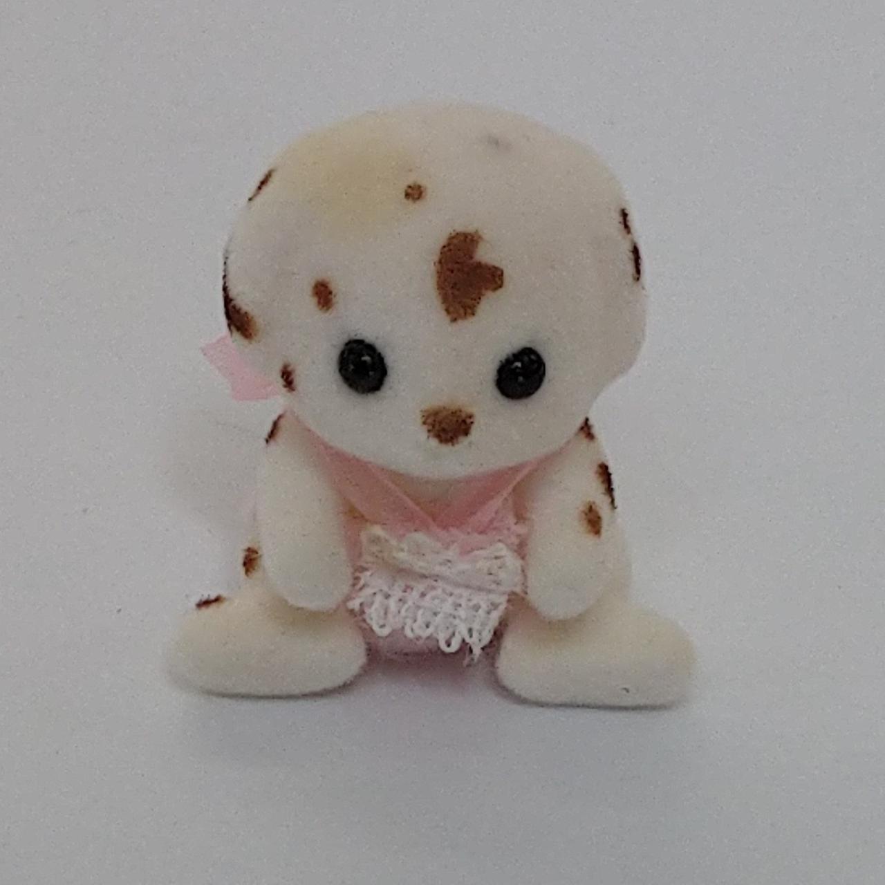 シミ、変色箇所あり