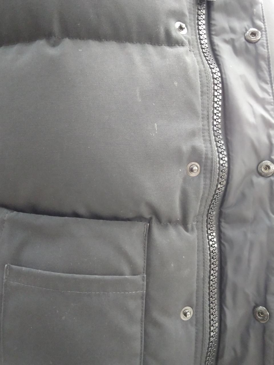 見えづらいですが白くなっている所あります