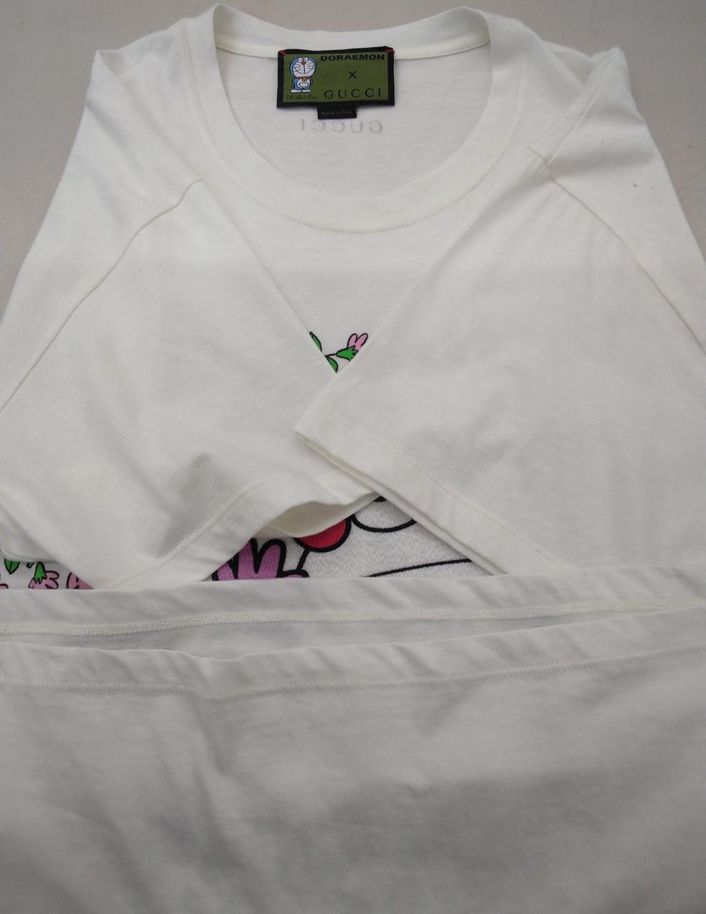 全体的に黄ばみあります