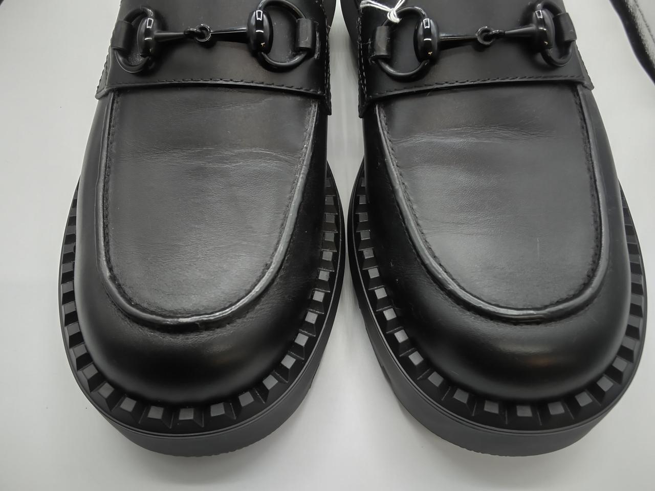 甲の部分にスジ入ってます。