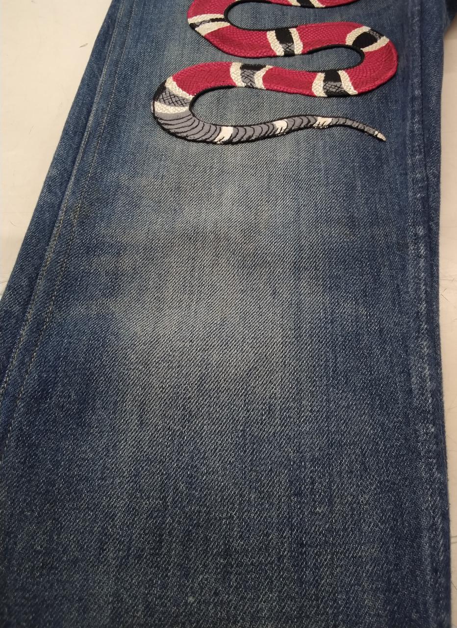 刺繍下シミあります