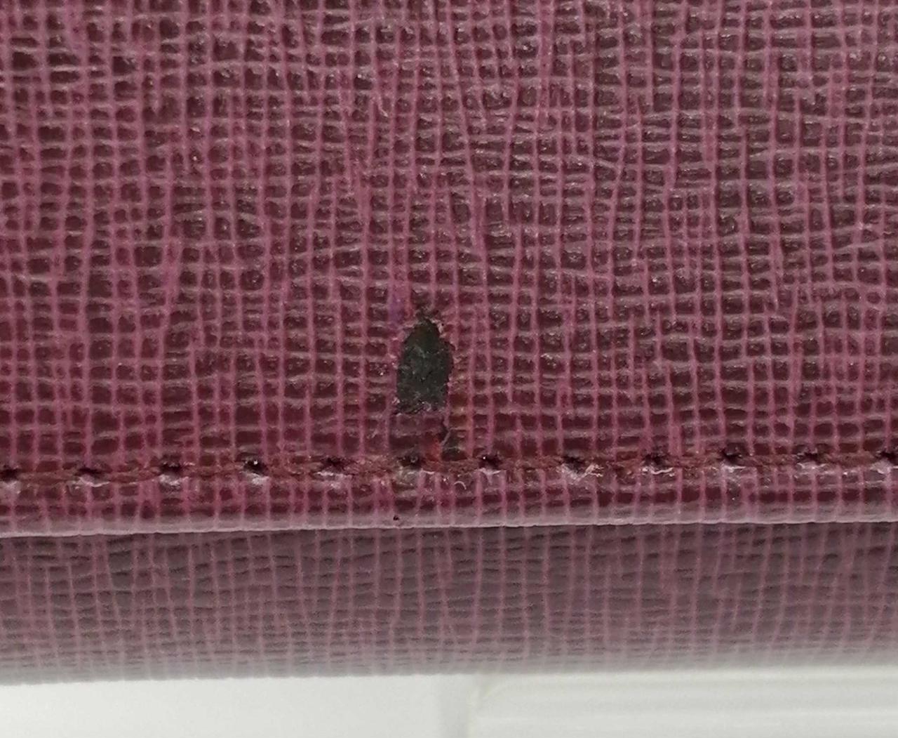 正面ハガレあり