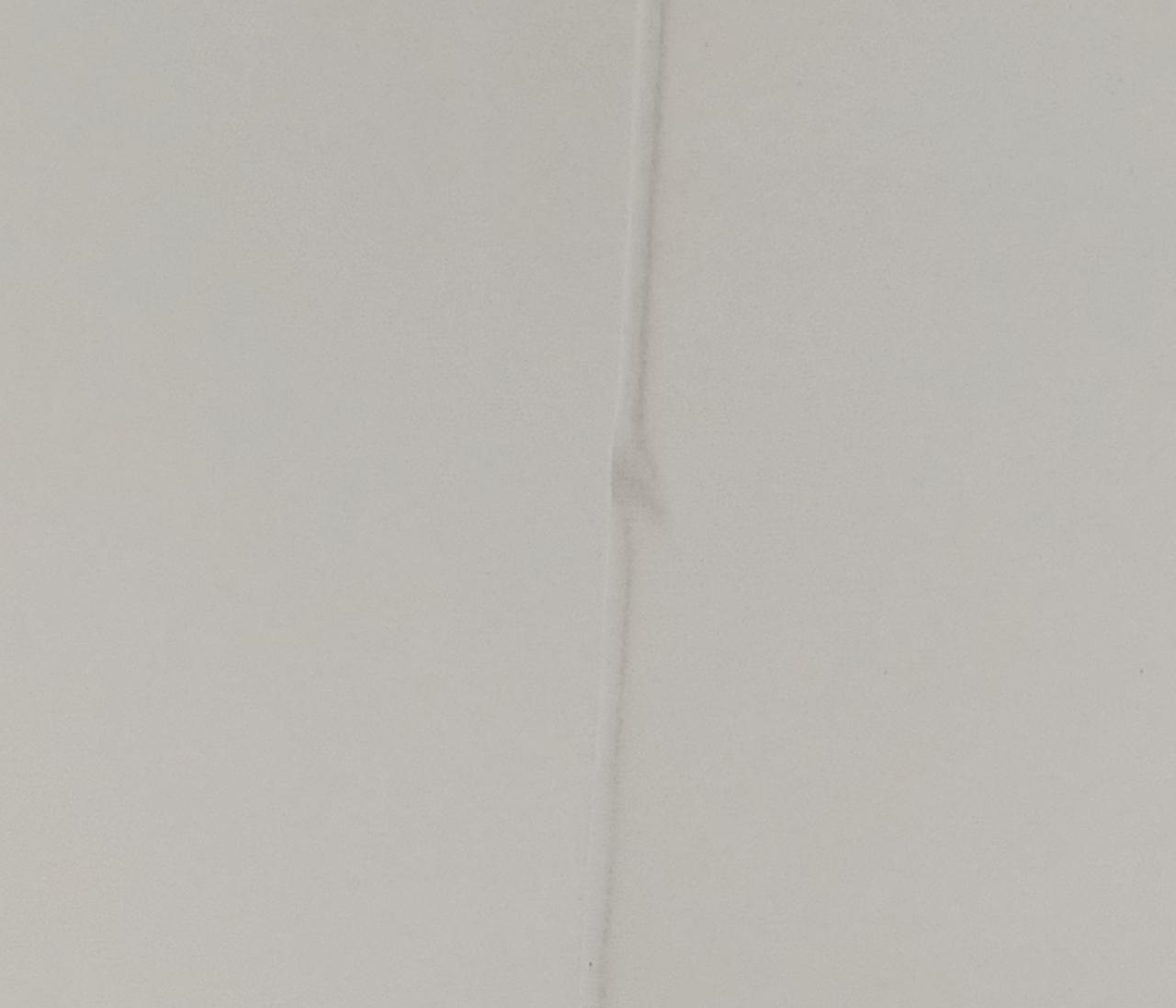 箱、へこみあり