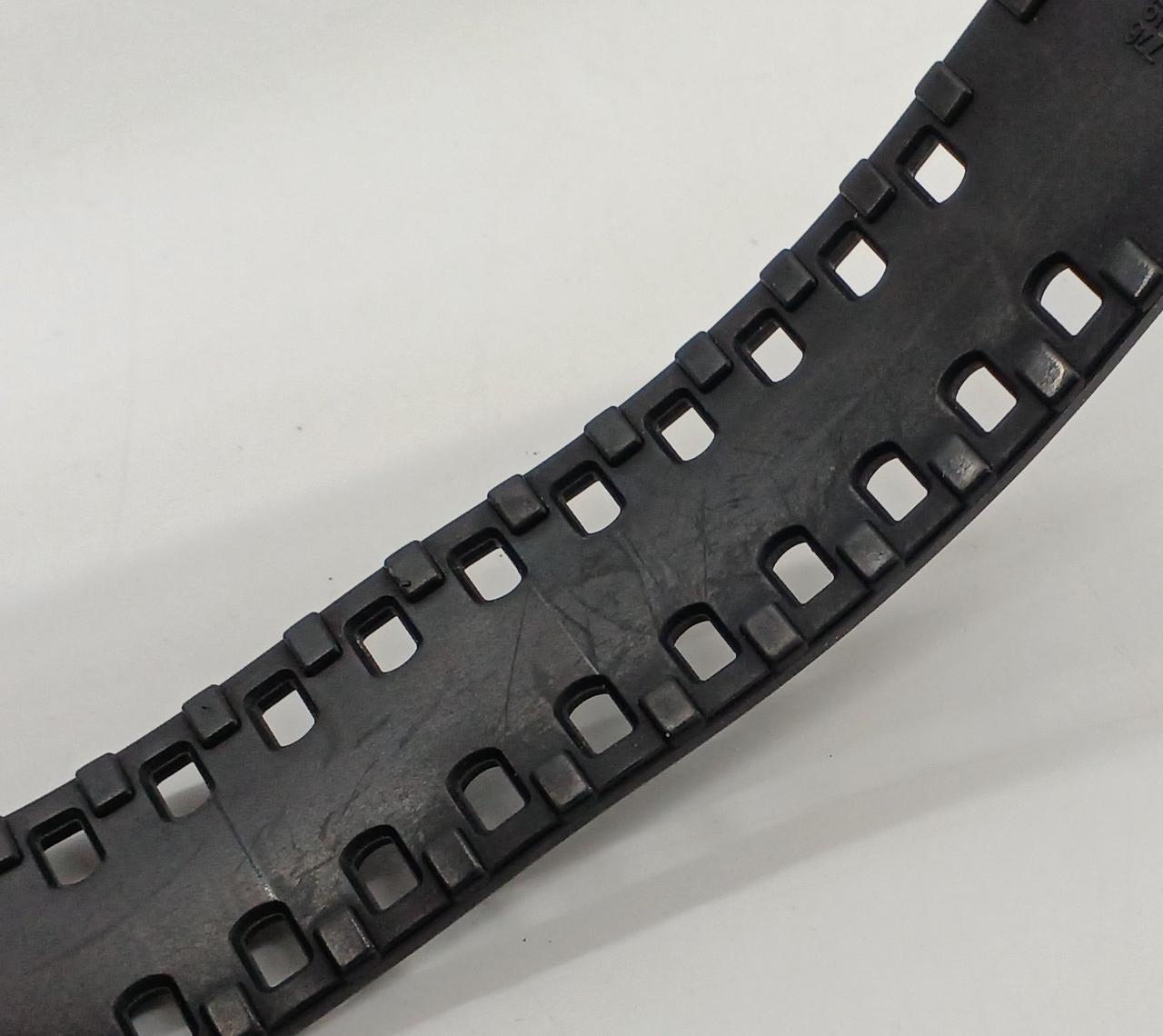 ベルトキズあり