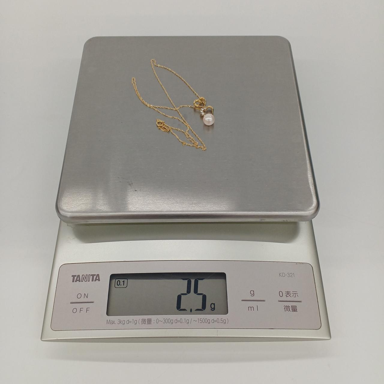総重量2.5g