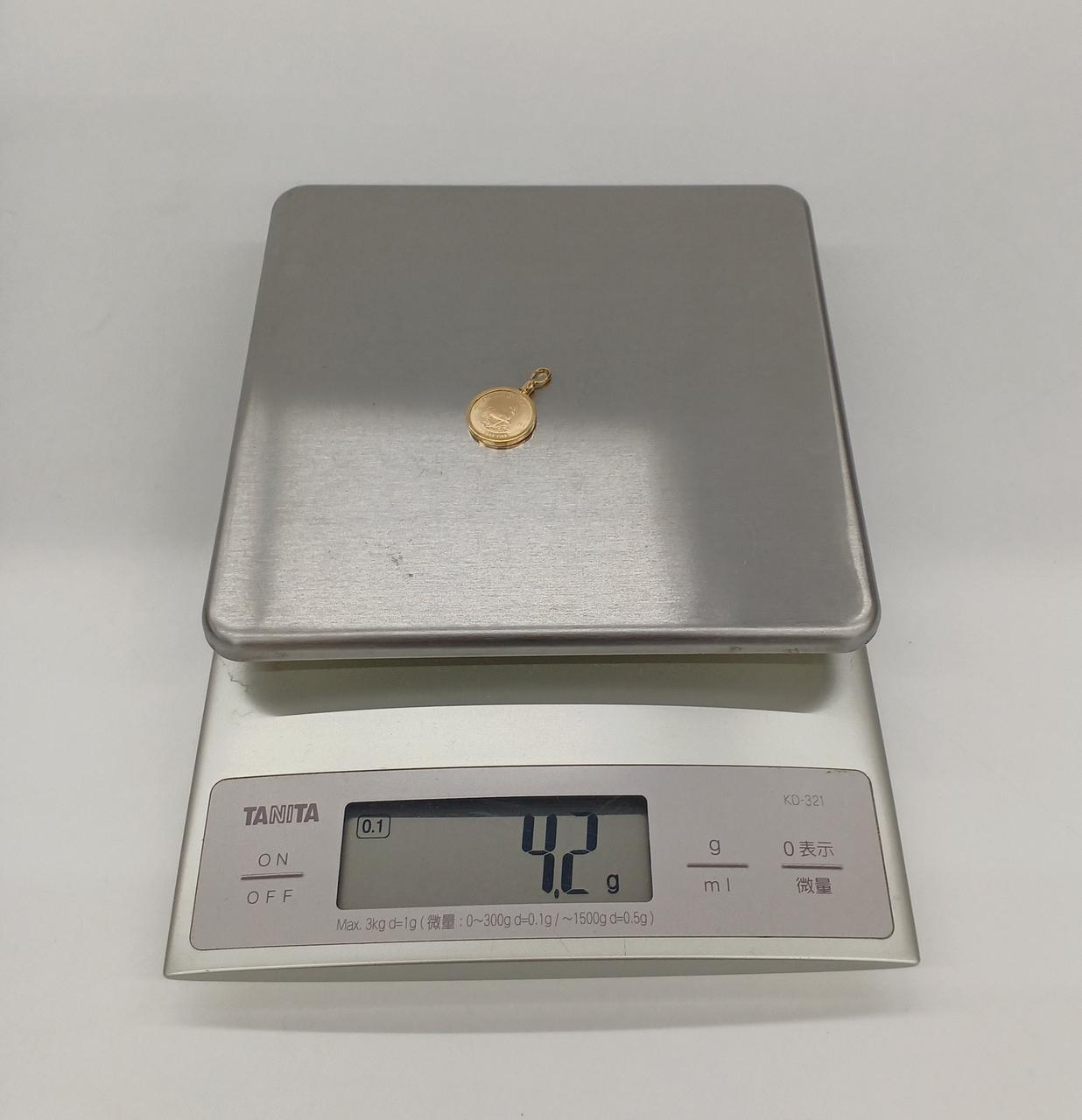 総重量4.2g