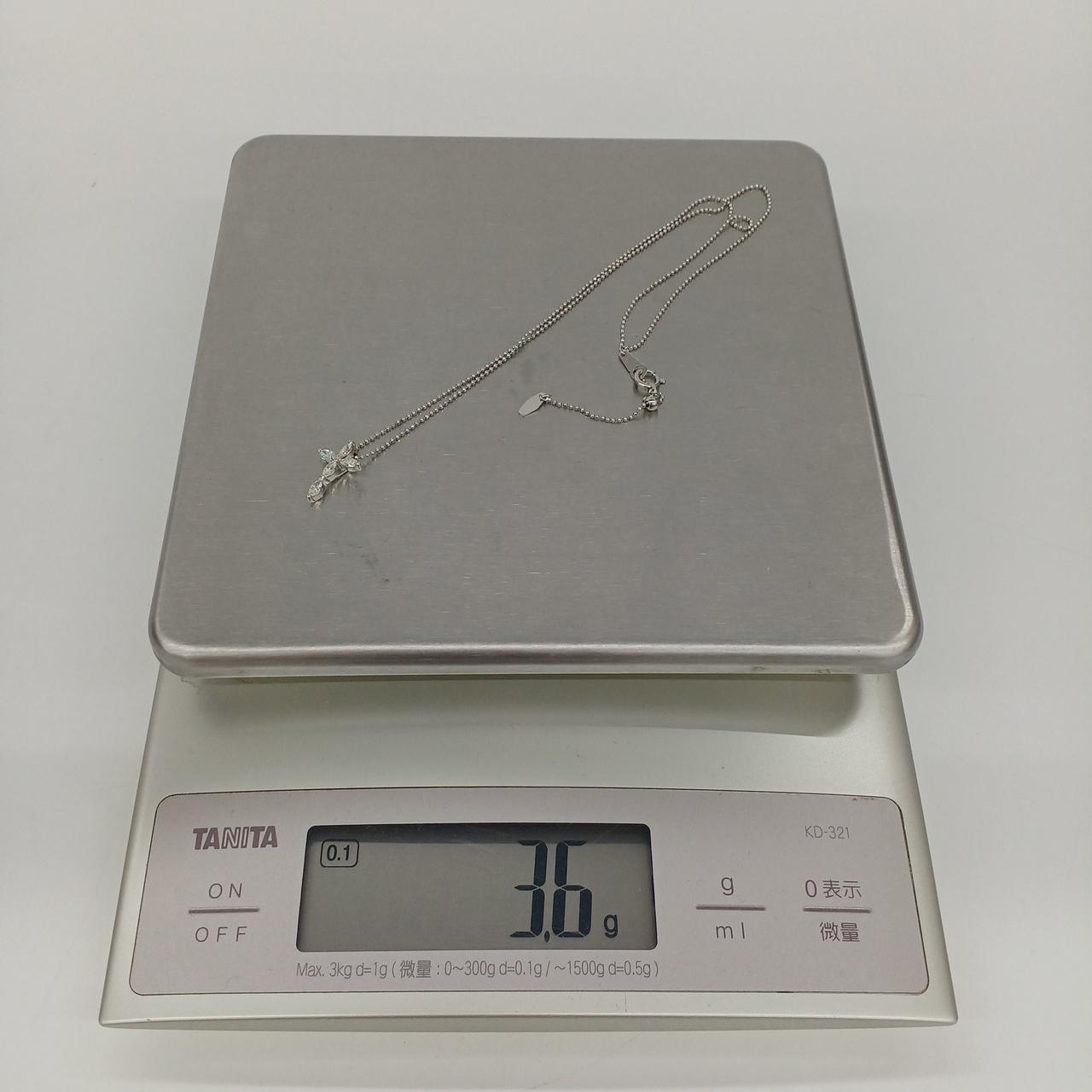 総重量3.6g