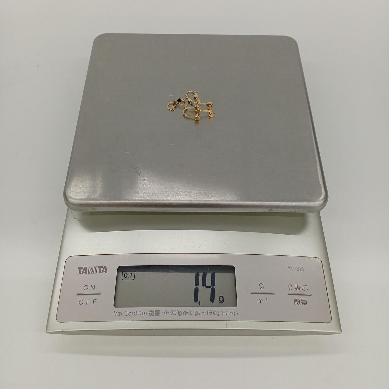 総重量1.4g