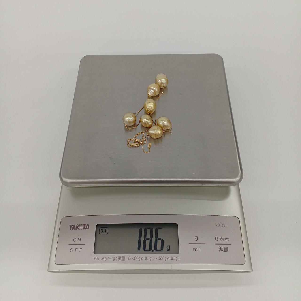 総重量18.6g