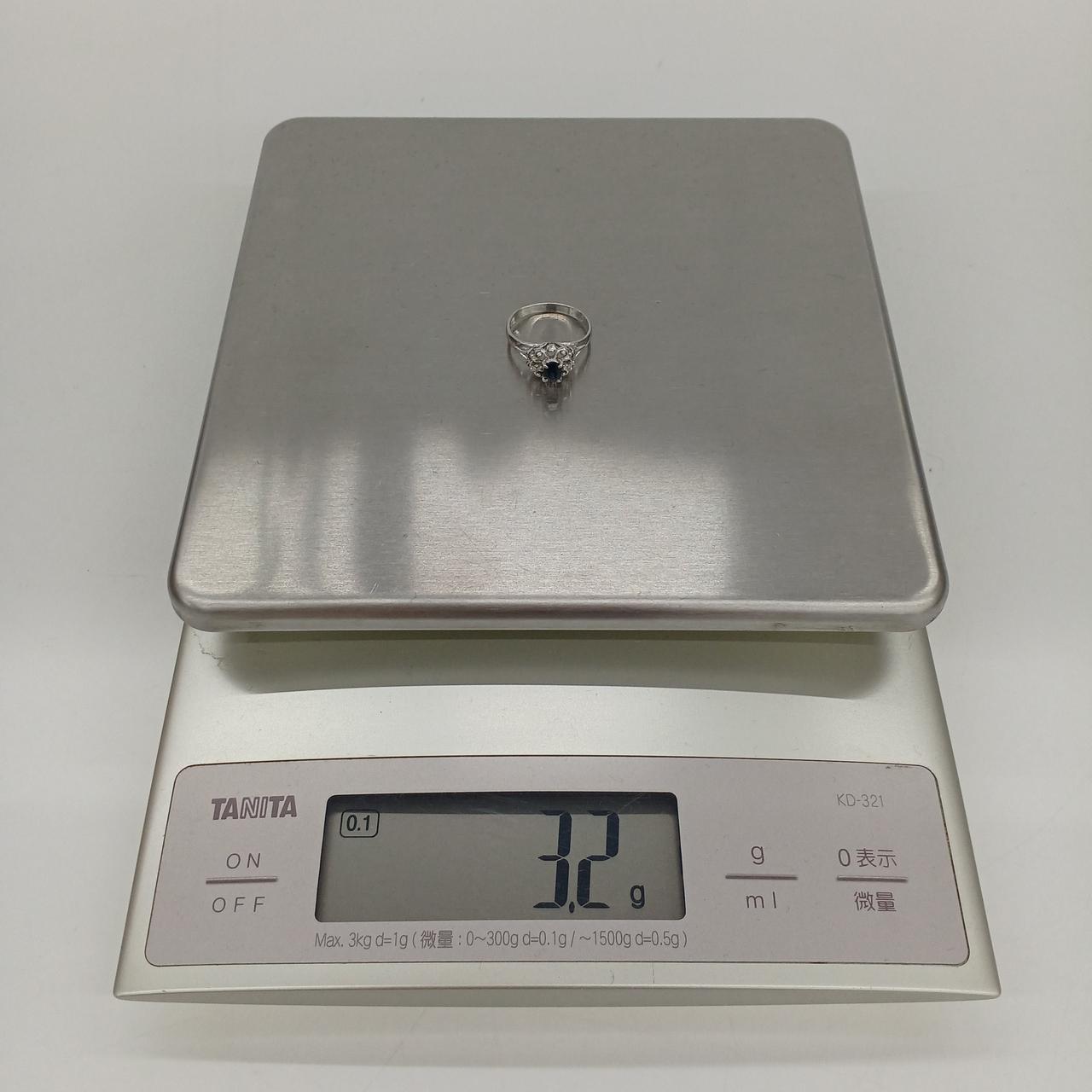 総重量3.2g