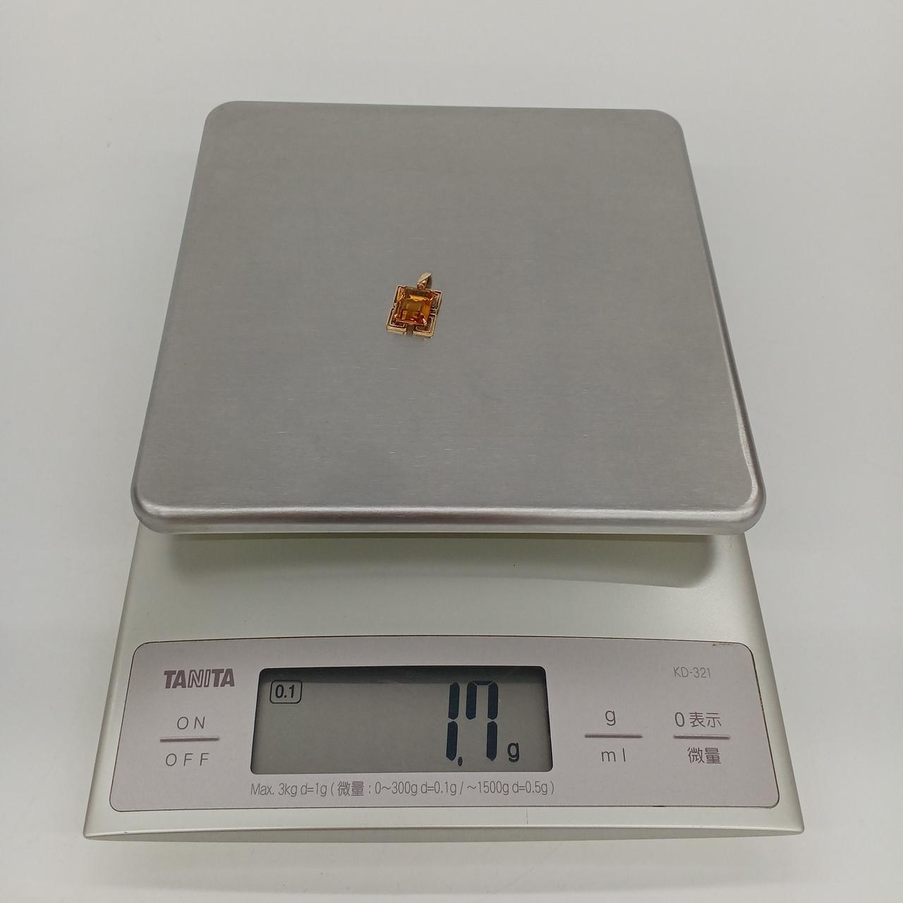 総重量1.7g