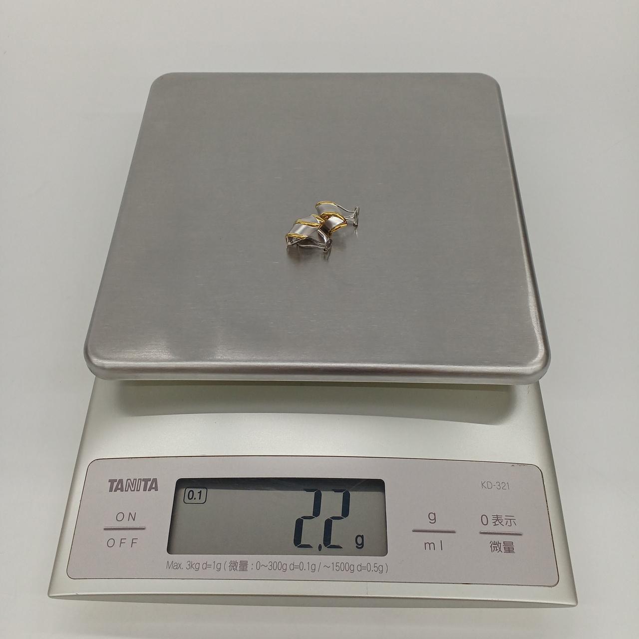 総重量2.2g