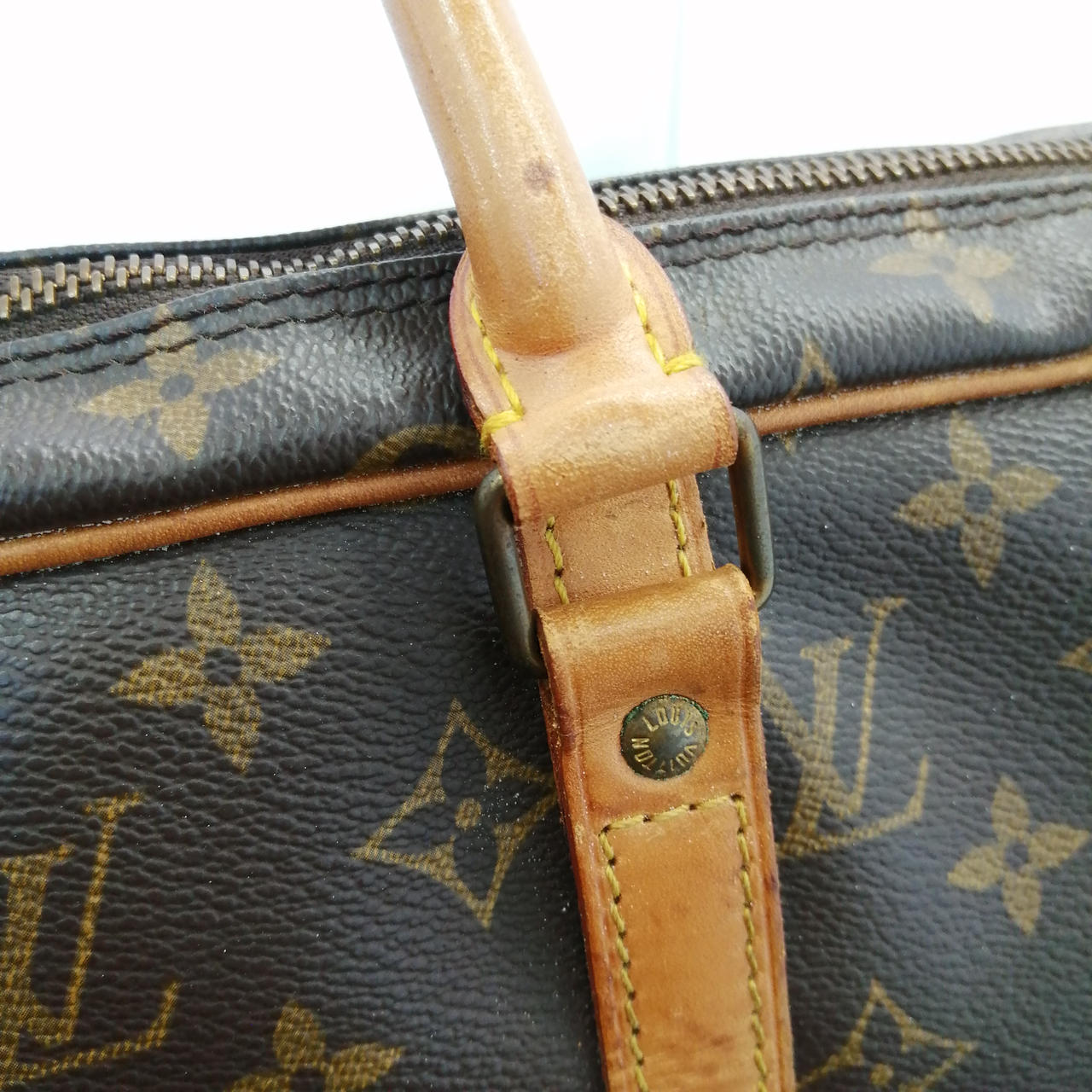ルイヴィトン(LOUIS VUITTON)|ポルトドキュマン・ヴォワヤージュ