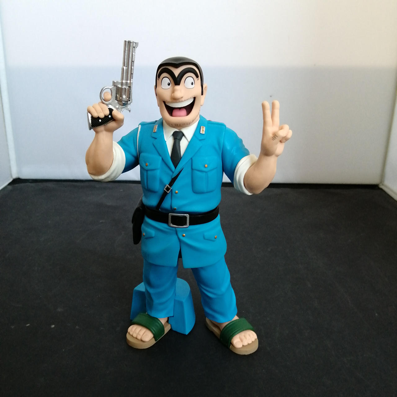力士のフィギュア 青い桶 BANPRESTO|フィギュア|【ハードオフ公式通販】オフモール|1030530000017945