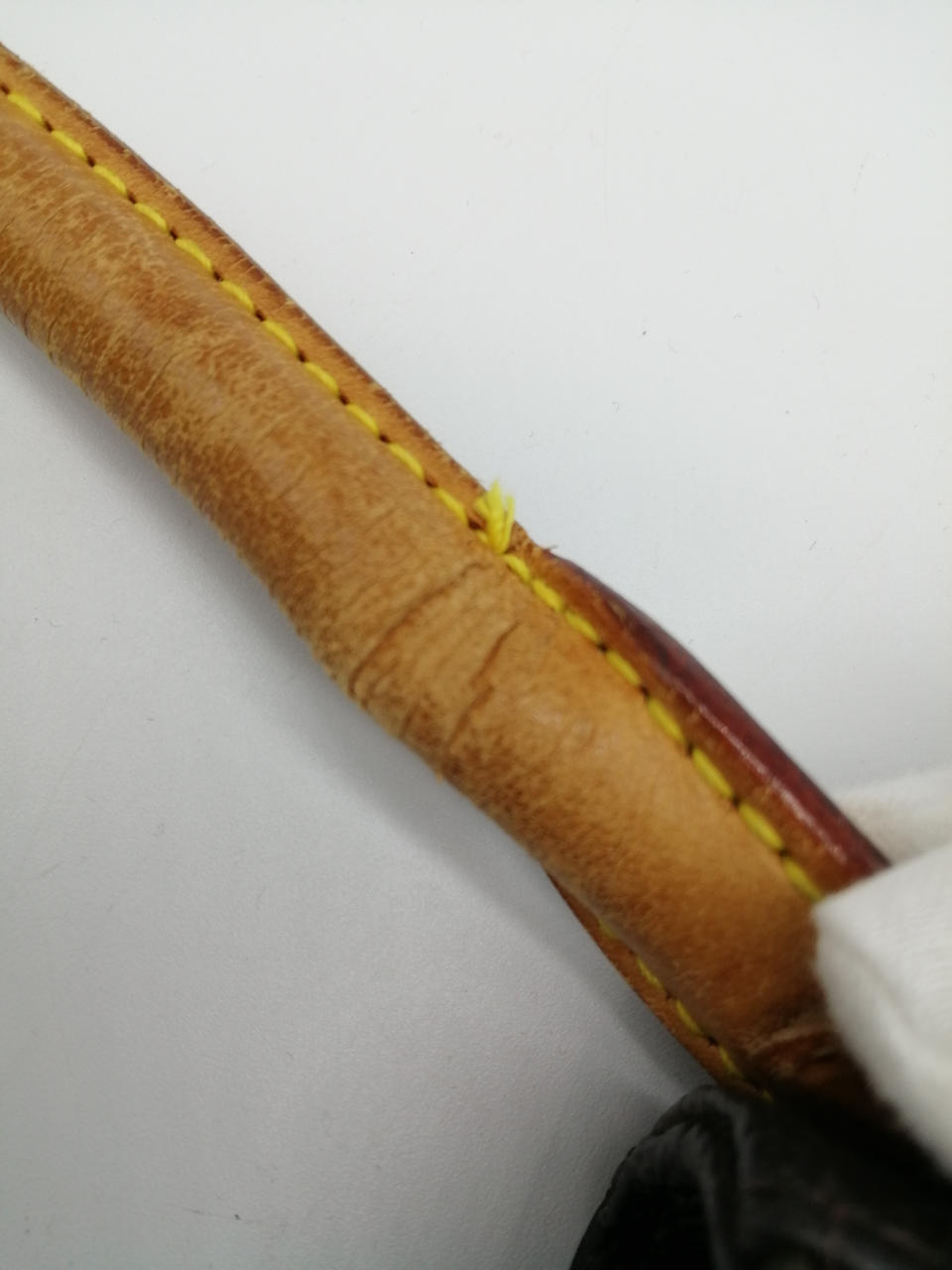 持ち手接合部付近割れ有