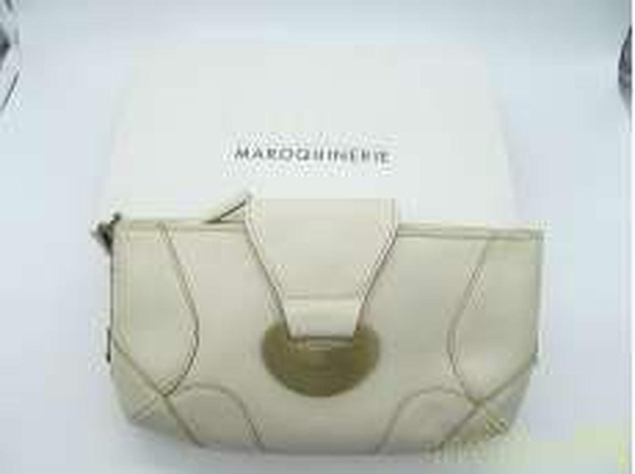 箱にもロゴ有り。日焼けで薄いです