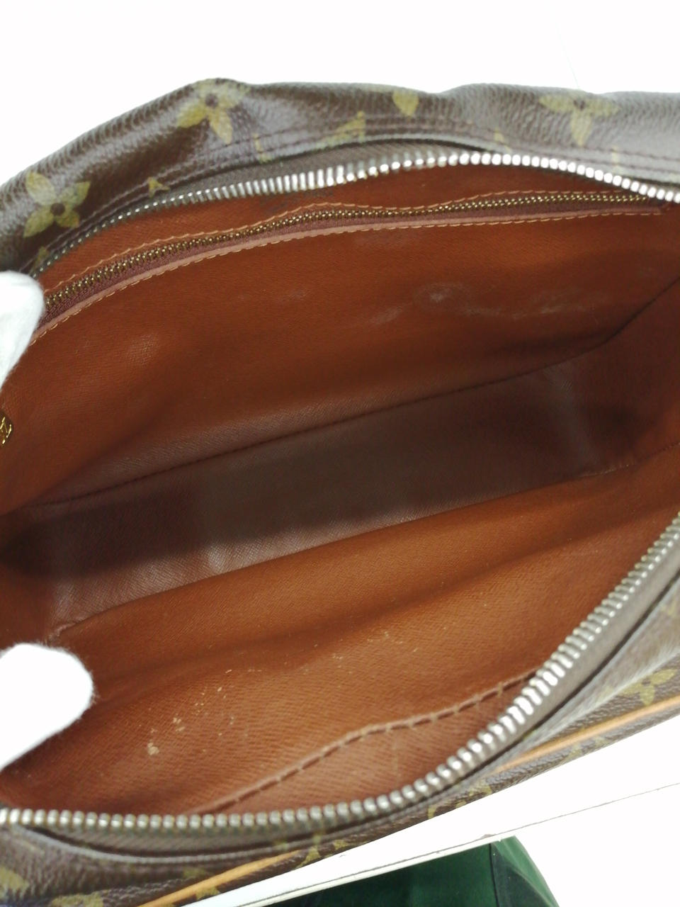 汚れ、ハガレあり