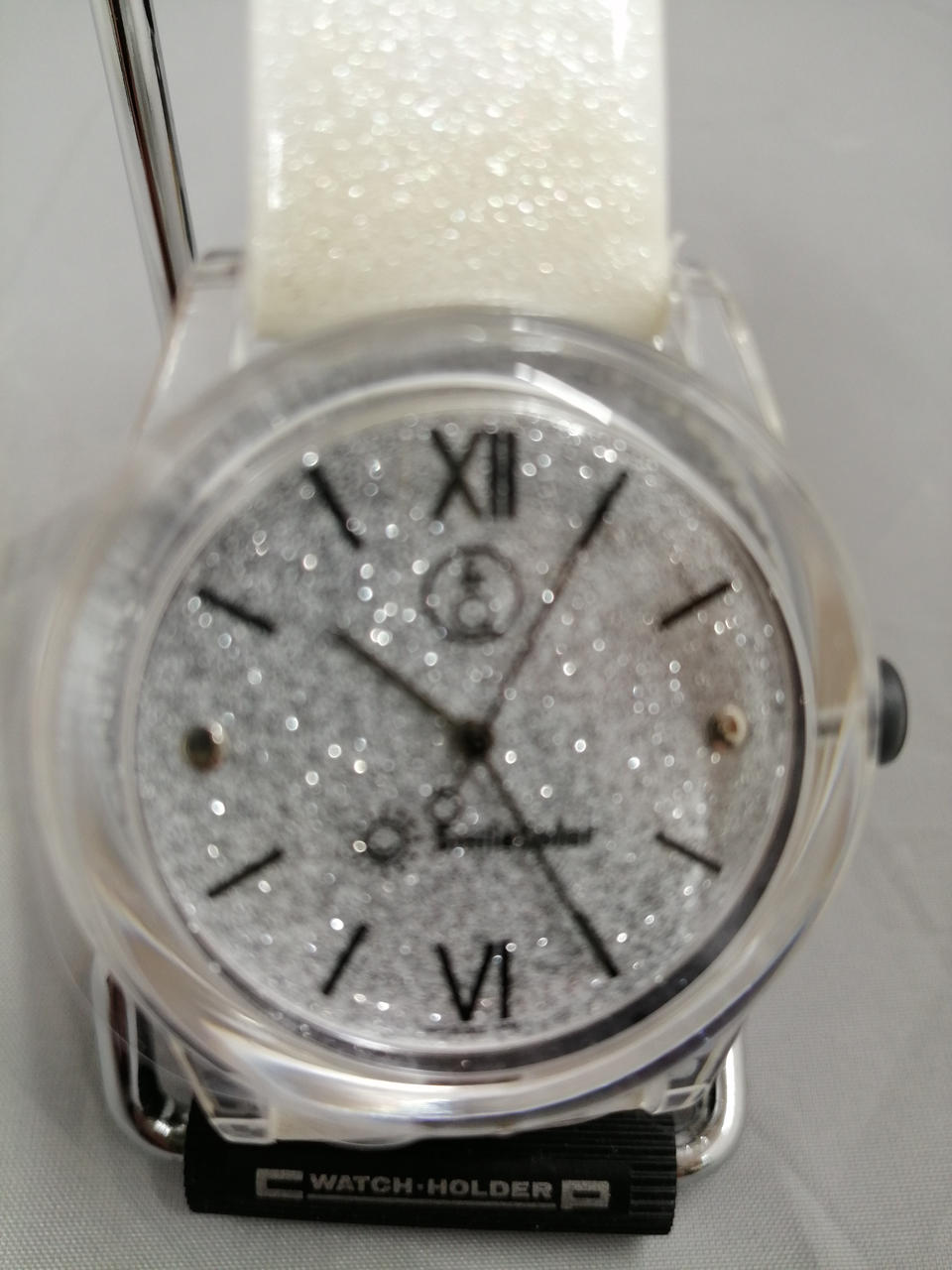 バンド部分にヤケあります。