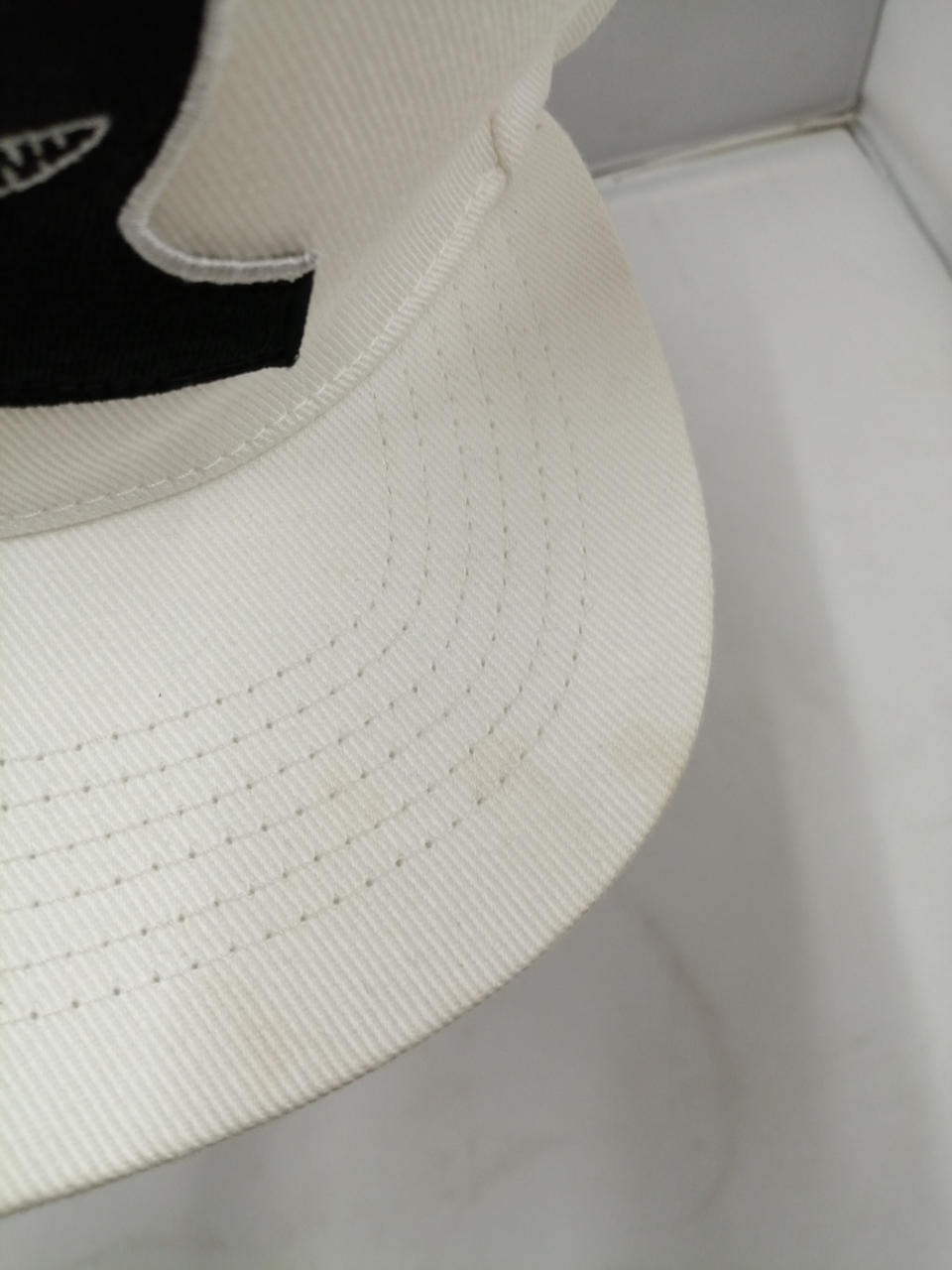 お汚れあります