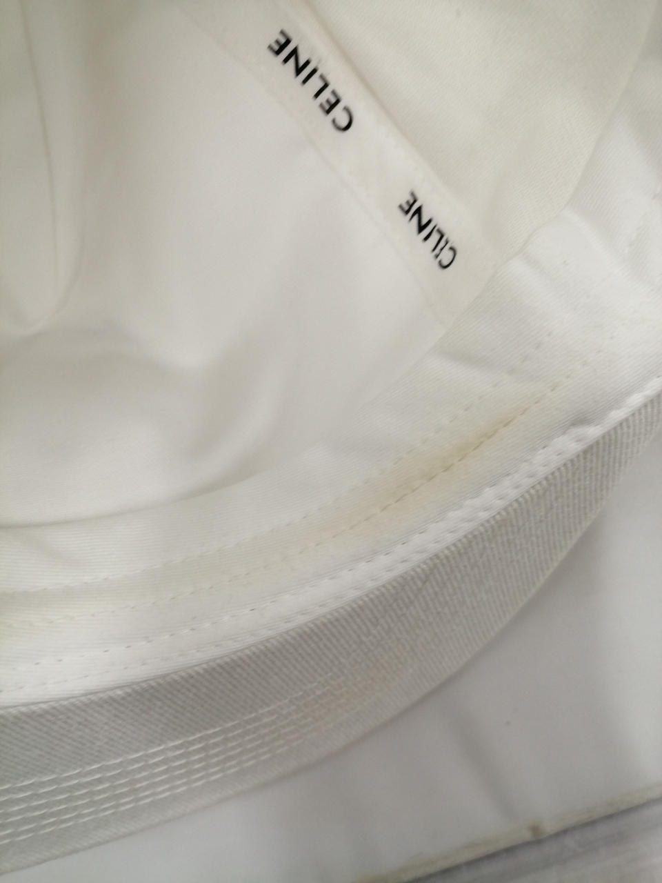 お汚れあります