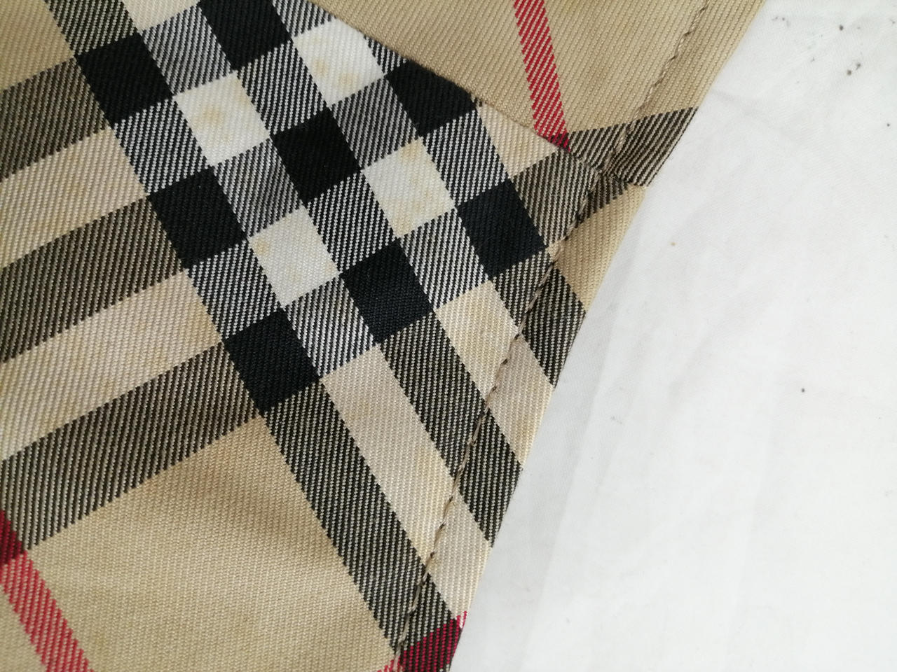 シミあります。