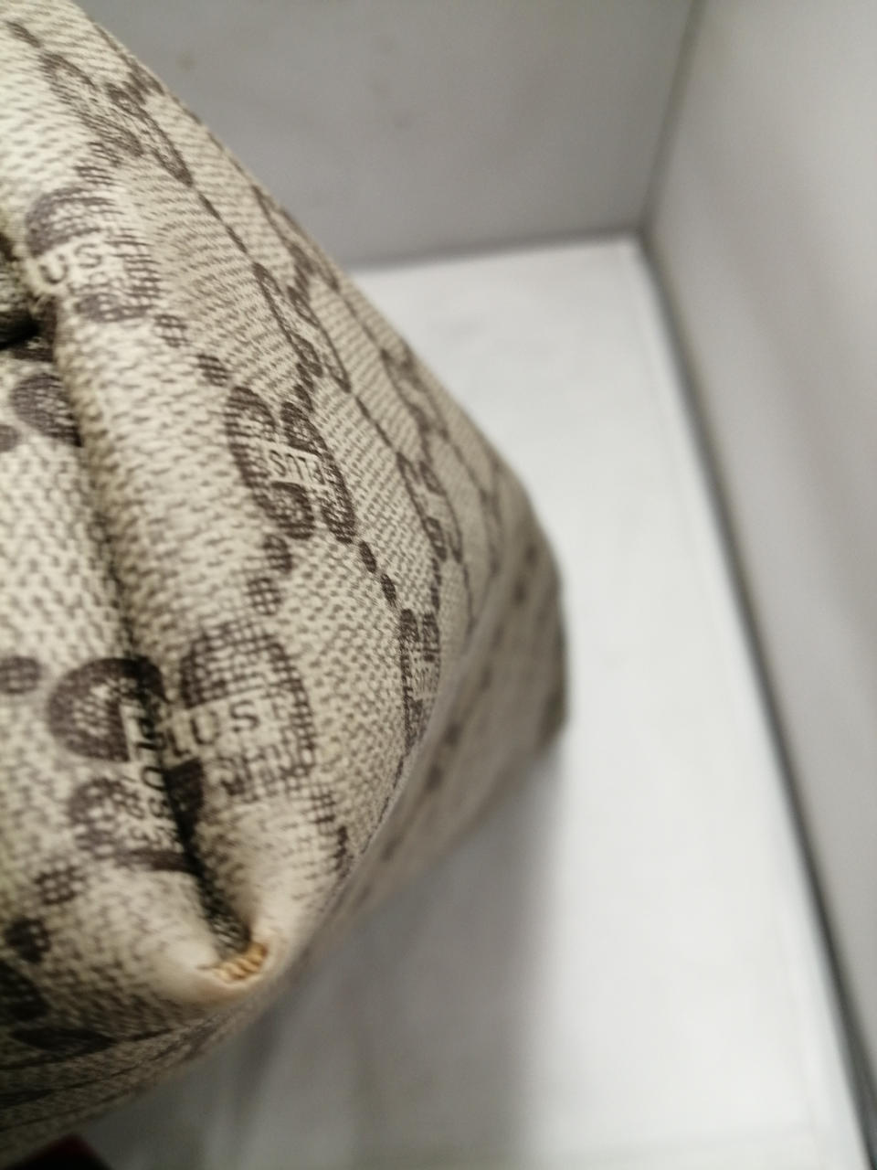 角スレあります。