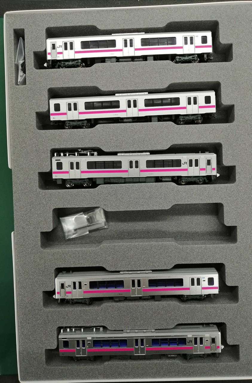 カトー(KATO)|701系0番台 秋田色 3両セット+2両セット|HARDOFFオフ