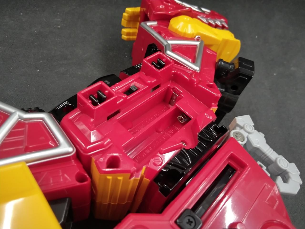 液漏れ跡ありますが通電しました