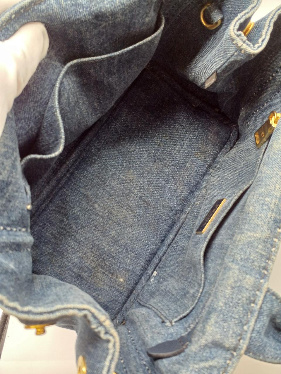 シミ汚れあります