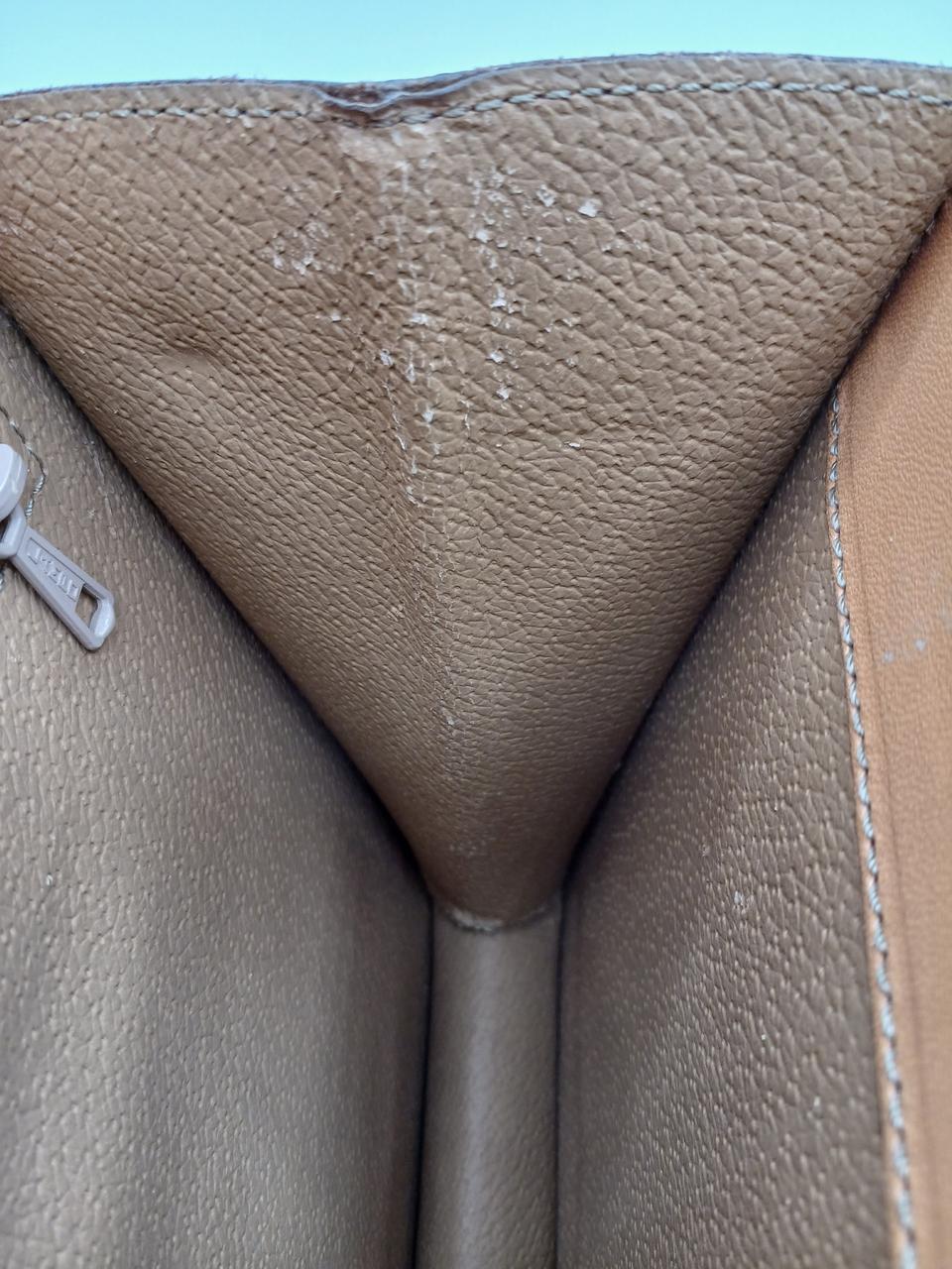 内側にスレあり