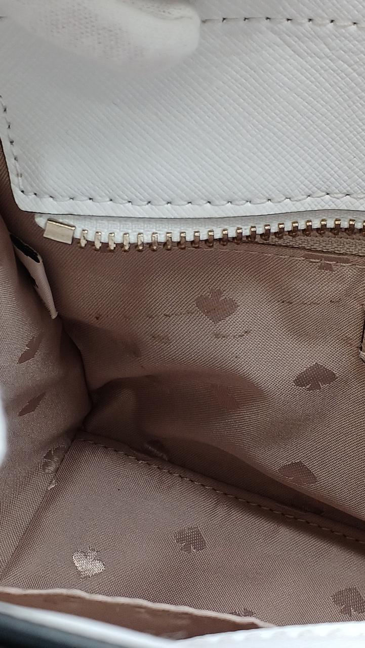 内側一部汚れあり