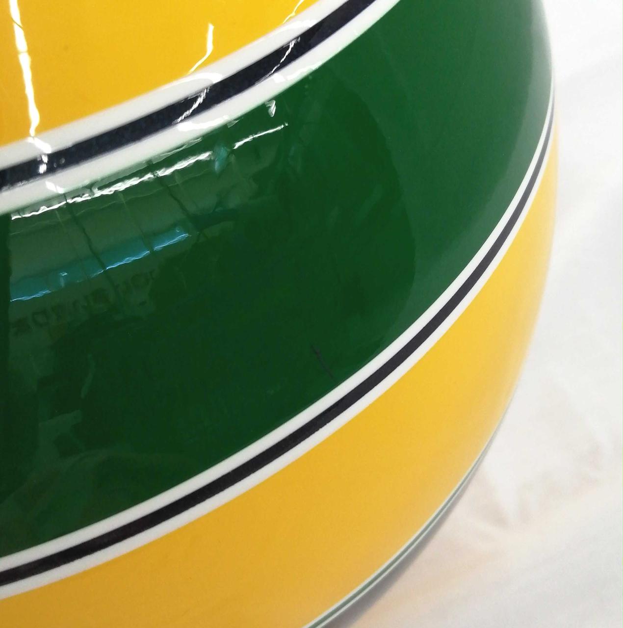 SHOEI アイルトン・セナカラー　Lサイズ アイルトン・セナ 1992日本グランプリ レプリカヘルメット入荷