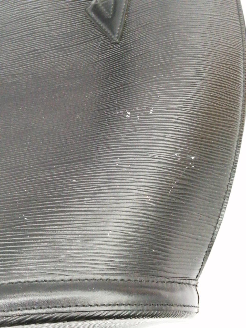 白色の汚れございます