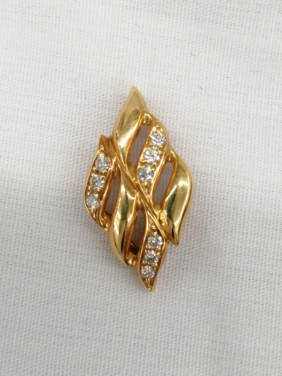 K18 型番：総重量2.7G 宝石付きペンダントトップ