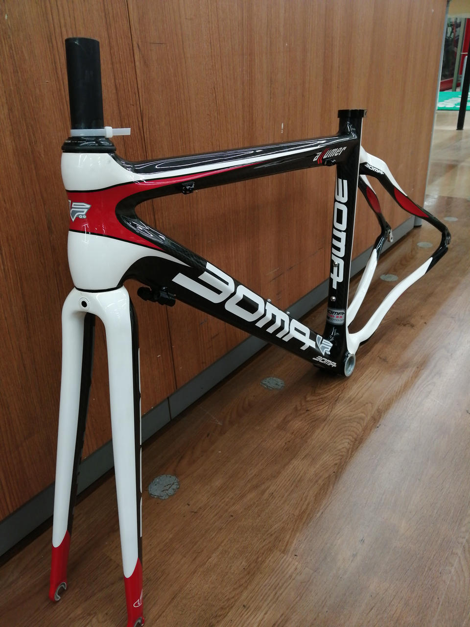 カーボンフレームセット　BOMA allumer ボーマ(BOMA)|ロードバイク用フレームセット|HARDOFFオフモール